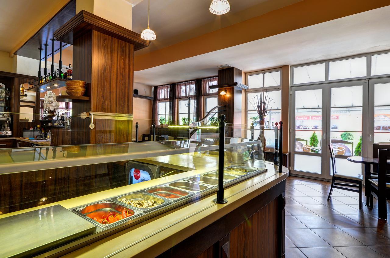 Hotel Pizzeria Istria Velké Losiny Екстериор снимка